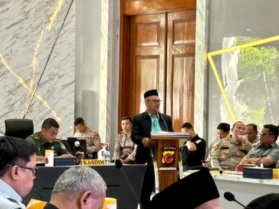 Perkuat Toleransi, Kemenag Kota Bandung Laksanakan Bersih-Bersih Rumah Ibadah