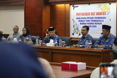 470 Petani dan Pekerja Industri Tembakau di Kuningan Terima BLT DBHCHT