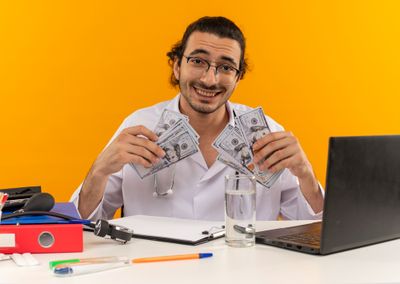 10 Pekerjaan Sampingan untuk Tambahan Cuan Lewat Bantuan ChatGPT, Tak Perlu Skill Khusus