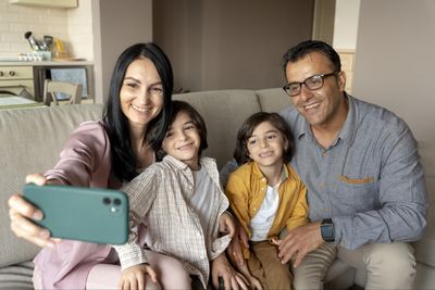35 Caption tentang Ayah yang Menyentuh Hati dan Penuh Cinta