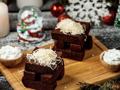 17 Ide Nama Usaha Brownies Natal yang Unik, Aesthetic, dan Bikin Makin Laris