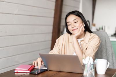 111 Caption Bahasa Inggris tentang Work Life Balance, Lucu!