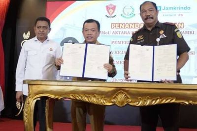 Pemprov Jambi dan Kejati Teken MoU Pelaksanaan Pidana Kerja Sosial