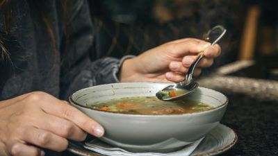 Makanan Berkuah: Teman Setia Saat Hujan