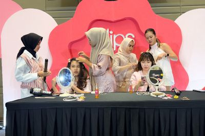Shinergic: Ruang Kolaborasi Baru Ellips untuk Perempuan Berkarya dan Bertumbuh di Media Sosial