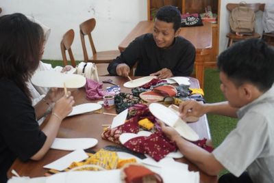 Berawal dari Limbah dan Kreativitas menjahit, SKB Pekalongan Ciptakan Karya Unik
