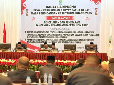 Pemprov Papua Barat Setujui Perda Hak Keuangan DPR dan Kawasan Tanpa Rokok