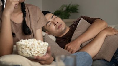 Rekomendasi Film dan Series Ideal untuk Libur Panjang