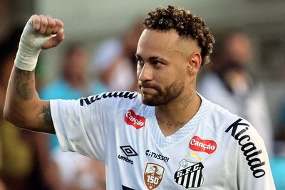 Neymar Berhasil Operasi Cedera Lutut, Fokus Pemulihan Menuju Piala Dunia 2026