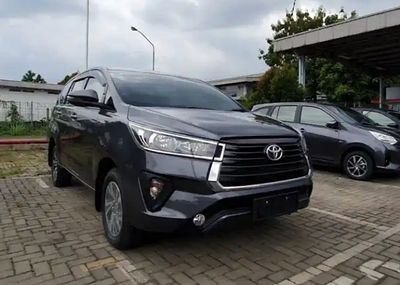 Mengapa Mobil Bekas Toyota Innova dan Avanza Paling Dicari Warga Indonesia di Tahun 2025?
