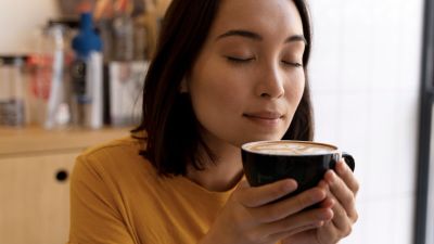 Bahaya Tersembunyi dari Konsumsi Kopi yang Berlebihan