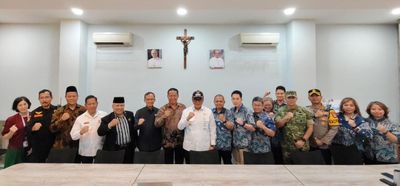 Amankan Ibadah Natal Kapolres Metro Tangerang Kota Bersama Forkopimda Lakukan Monitoring