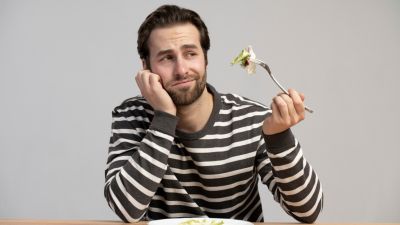 Mengapa Rasa Lemas Sering Muncul Setelah Makan?
