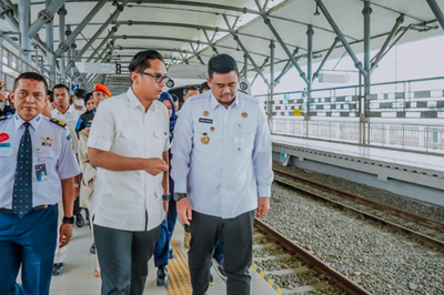 Pastikan Layanan Mudik Nataru, Bobby Nasution dan Rico Waas Tinjau Stasiun Medan