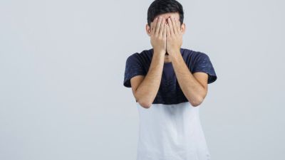 Mengatasi Pola Pikir Negatif: Memahami Kebiasaan Menyalahkan Diri Sendiri