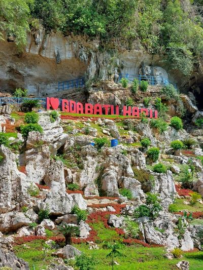Eksplorasi Geopark Meratus: Pesona Goa Batu Hapu Tapin yang Sedang Hits