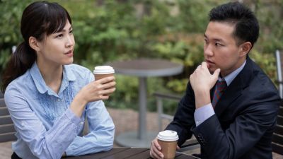 Faktor Penyebab Kesulitan Dewasa dalam Mengekspresikan Emosi Secara Jujur