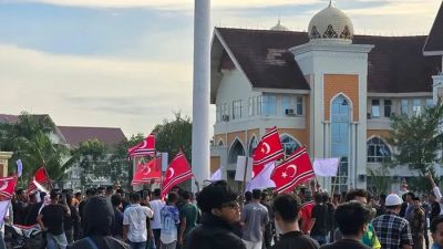 TNI Bubarkan Aksi Pengibaran Bendera di Aceh dengan Pendekatan Humanis