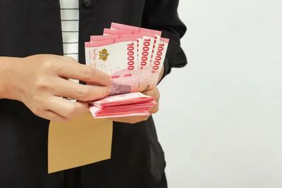 Daftar Lengkap UMK 2026 di Kalimantan Selatan: Banjarmasin dan Banjarbaru Jadi yang Tertinggi?