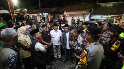 Bupati Kuningan Pantau Ibadah Malam Natal 2025, Pastikan Berjalan Aman dan Khidmat