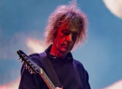 Meninggal di Usia 65 Tahun, Ini Jejak Panjang Perry Bamonte Bersama The Cure