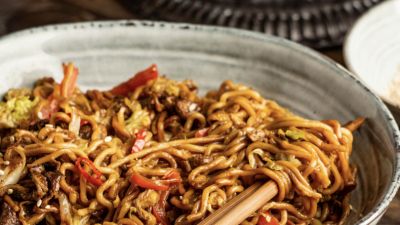 Mie Goreng Jawa: Nikmatnya Cita Rasa Sederhana di Rumah