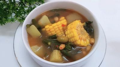 Simak Resep Sayur Asem Segar yang Menggugah Selera Ini