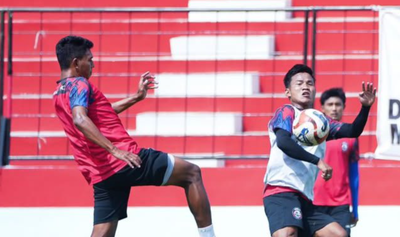 Arema FC Bidik Kemenangan Penutup Tahun Saat Menjamu Persita