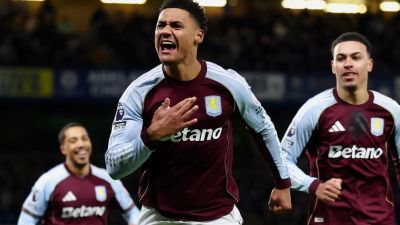 Watkins Bawa Aston Villa Raih Kemenangan Dramatis di Stamford Bridge