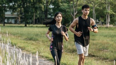 Manfaat Olahraga dalam Mengatasi Stres: Pendekatan Fisiologis dan Mental