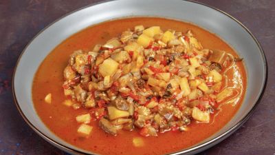 Sambal Nanas: Kombinasi Pedas Manis yang Memikat Selera