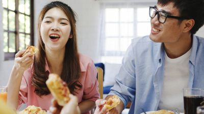 Makanan yang Mendorong Produksi Hormon Kebahagiaan