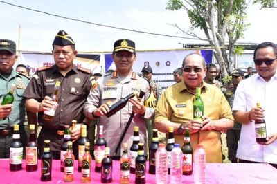 Ribuan Botol Miras Berbagai Merek di Kota Gorontalo Dimusnahkan, Ini Rinciannya