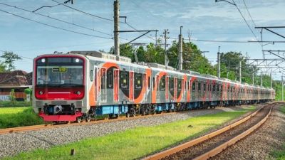 Masalah Pintu Ditemukan pada KRL Baru Buatan INKA, KCI Ambil Langkah Tanggapan