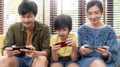 Dampak Bermain Game Berat di Smartphone Entry-Level bagi Pengguna