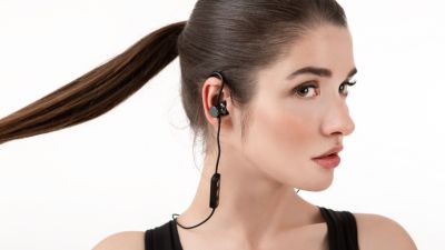 Bahaya Volume Tinggi Pada Earphone untuk Kesehatan Pendengaran