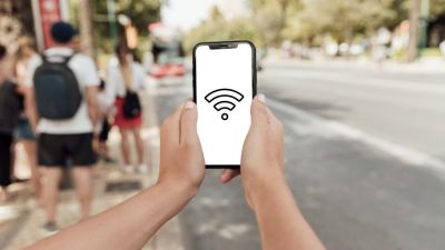 Hati-Hati Saat Menggunakan WiFi Publik: Kesalahan yang Sering Dilakukan