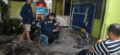 Tertangkap Basah! Pria Mencurigakan Bersembunyi di Balik RX-King RT 46 Diamankan Polisi