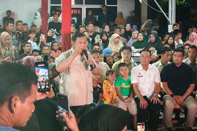 Pesan Prabowo kepada Pengungsi: Presidenmu Tidak akan Pernah Meninggalkan Rakyatnya