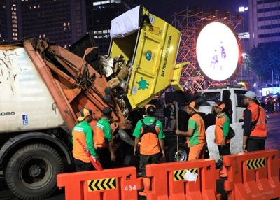 Bagaimana Cara Jakarta Cepat Bersih Usai Perayaan Malam Tahun Baru hingga Angkut 91 Ton Sampah?