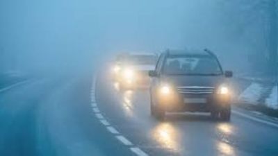 Waspada Kabut Tebal di Puncak, Polisi Ingatkan Pengendara untuk Hati-hati