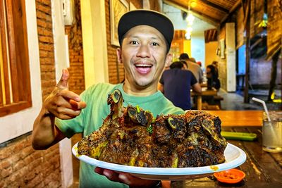 Iga Bakar Obama, Surga Iga Sapi Porsi Besar di Malang