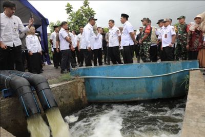 Inovasi Baru, Pompa Air Bertenaga Surya Bantu Tangani Banjir Rob di Demak