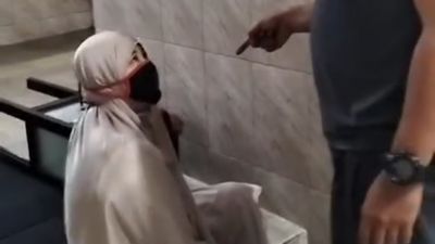 Seorang Pria Bertindak Cepat Gagalkan Dugaan Pencurian Kotak Amal di Masjid, Pelakunya Perempuan