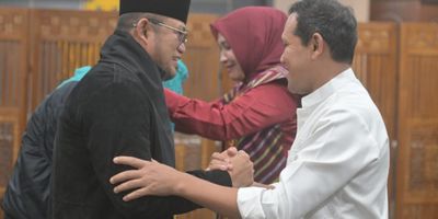 Gubernur Kaltim Tiba di Aceh, Bawa Bantuan dan Program Pendidikan Pascabencana