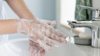 Mengapa Kebiasaan Mencuci Tangan Penting dalam Mencegah Penyebaran Penyakit