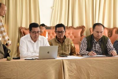 Hari Pertama Sekolah Darurat di Tenda, Bupati Aceh Tengah : Anak-Anak Harus Tetap Belajar Meski dalam Keterbatasan
