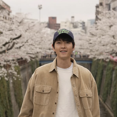 Kesempatan Reuni, Song Joong Ki dan Park Ji Hyun Pertimbangkan Bintangi Drama Komedi Romantis Bareng