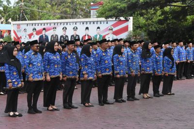 Bupati Bengkalis Lantik dan Serahkan SK PPPK Paruh Waktu