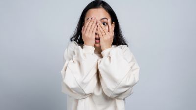 Mengapa Rasa Takut Mengambil Keputusan Dapat Menghambat Perkembangan Kita